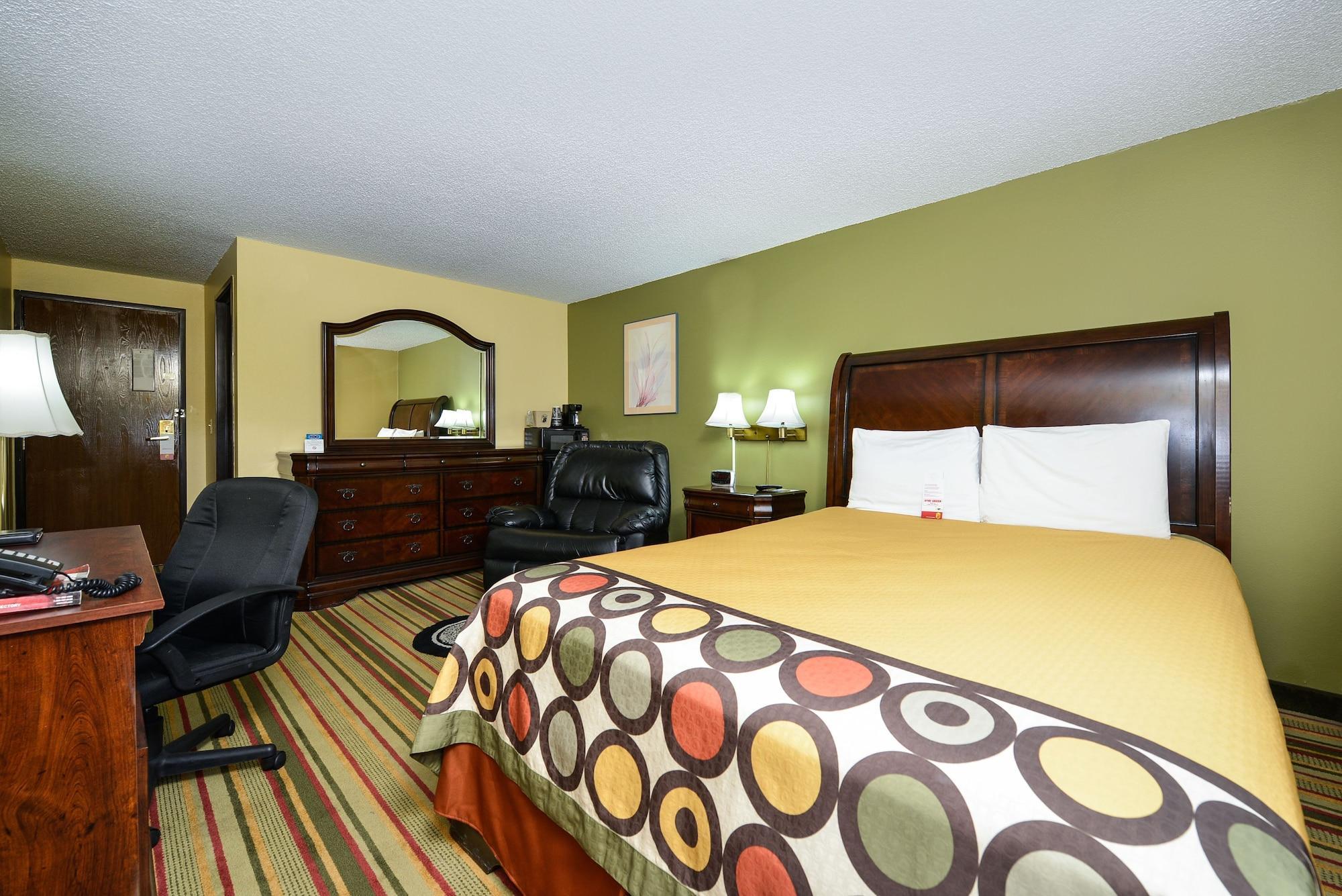 Super 8 By Wyndham Minot Airport Hotel Bagian luar foto