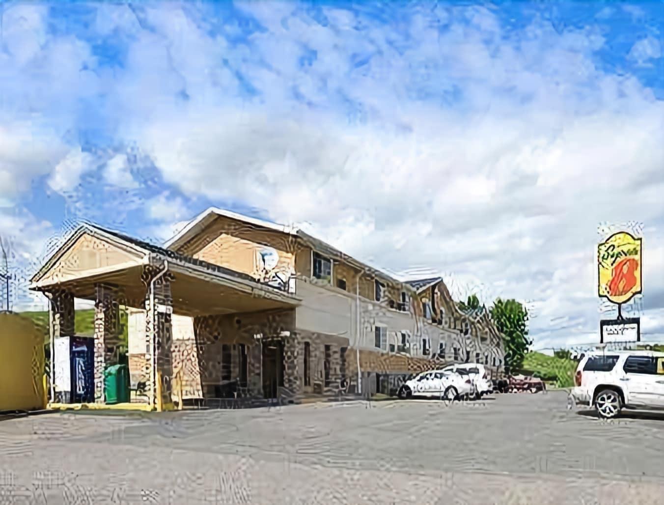 Super 8 By Wyndham Minot Airport Hotel Bagian luar foto